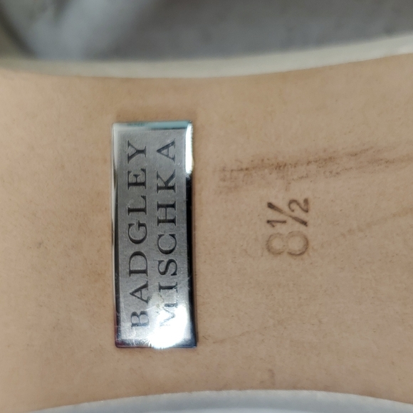 BADGLEY MISCHKA heeled sandals (sz 8.5) - Picture 8 of 8